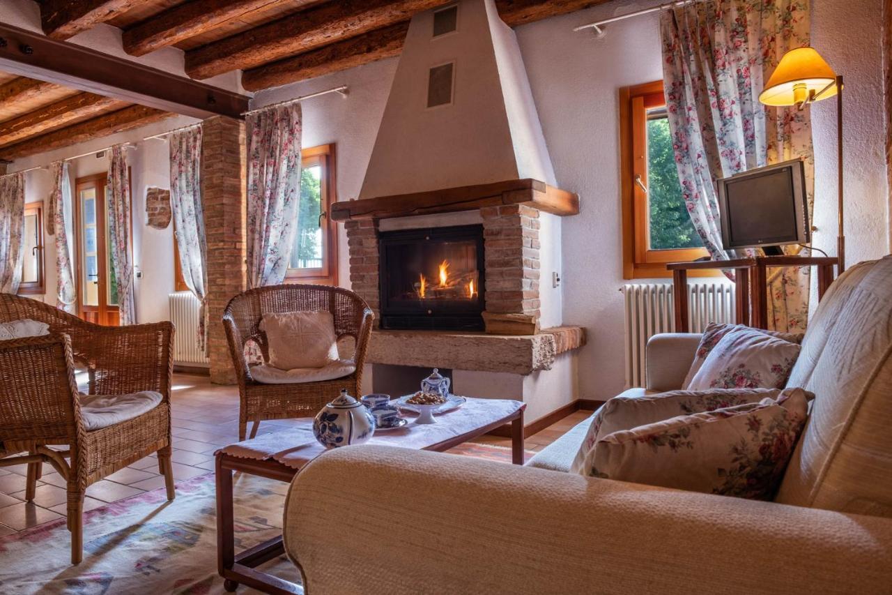 Agriturismo Le 4 Rose Vescovana Bagian luar foto