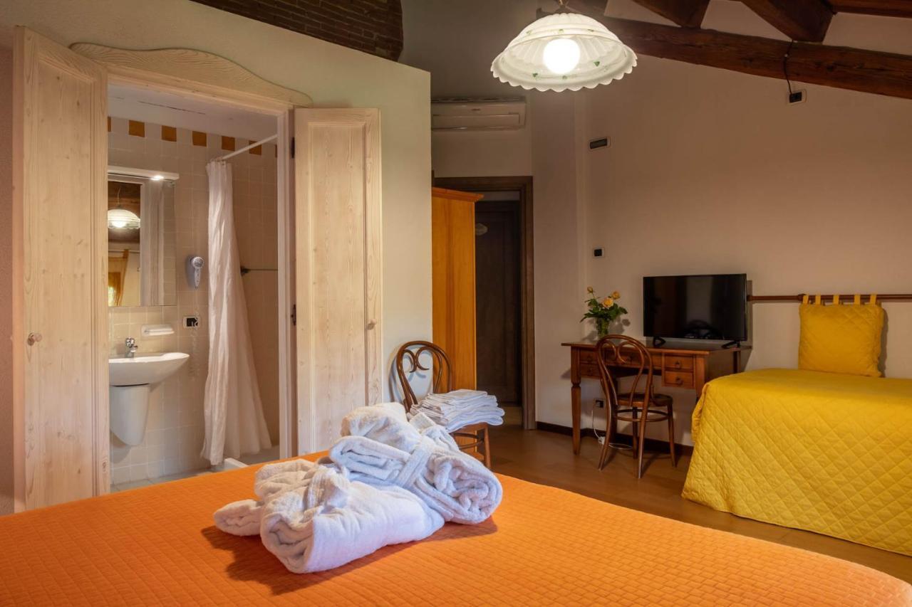 Agriturismo Le 4 Rose Vescovana Bagian luar foto